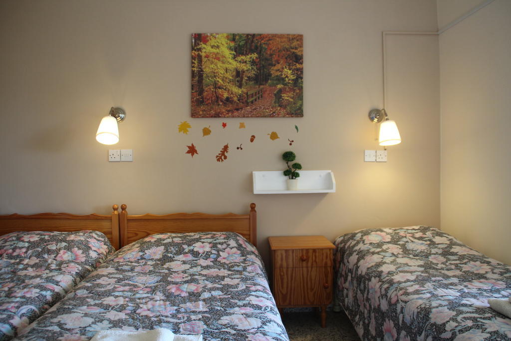 Capuralli Hotel Pedhoulas Room photo